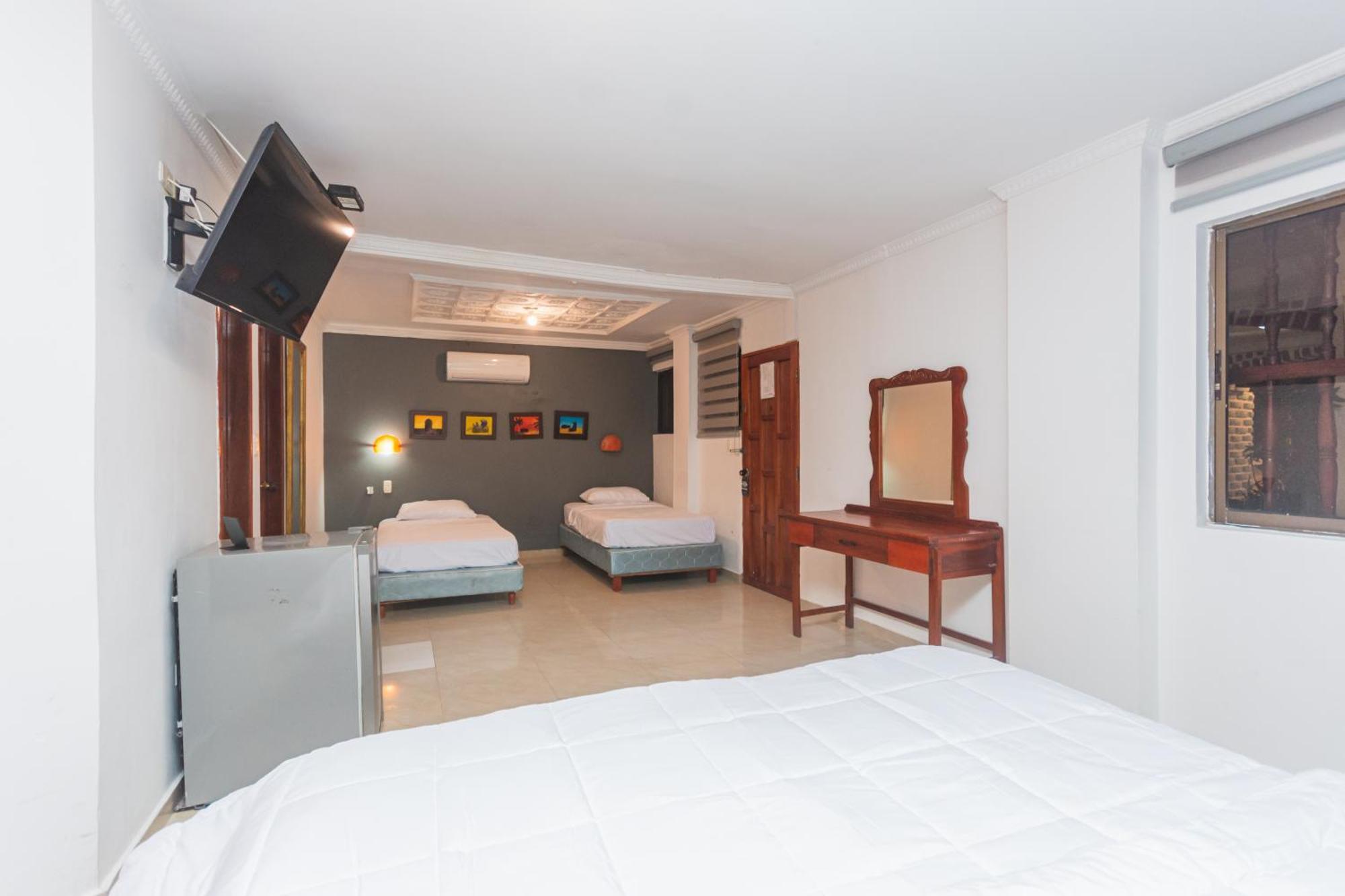 Hotel Baluarte Coast Cartagena Buitenkant foto